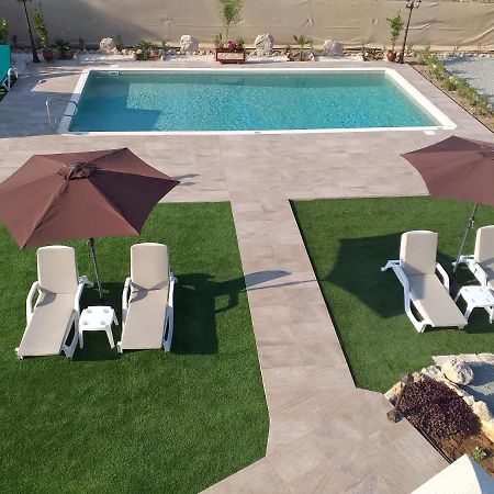 Villa Yioukkas Paphos Exteriör bild