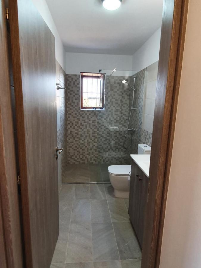 Villa Yioukkas Paphos Exteriör bild