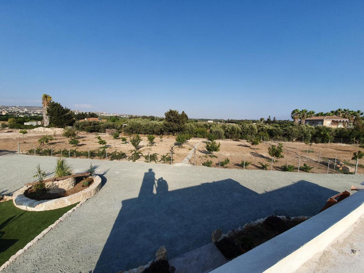 Villa Yioukkas Paphos Exteriör bild